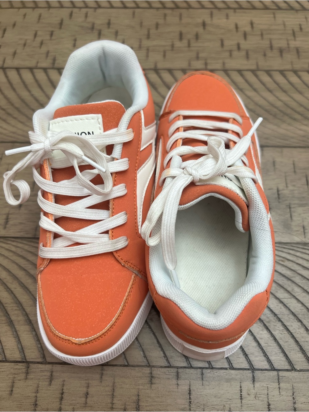 Women’s Orange and White Low-Top Sneakers with wedge Size 7.5